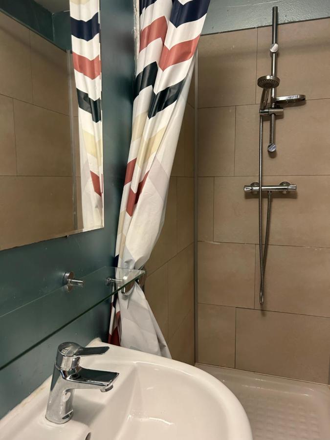 Le Rosier Apartment Lure  Luaran gambar
